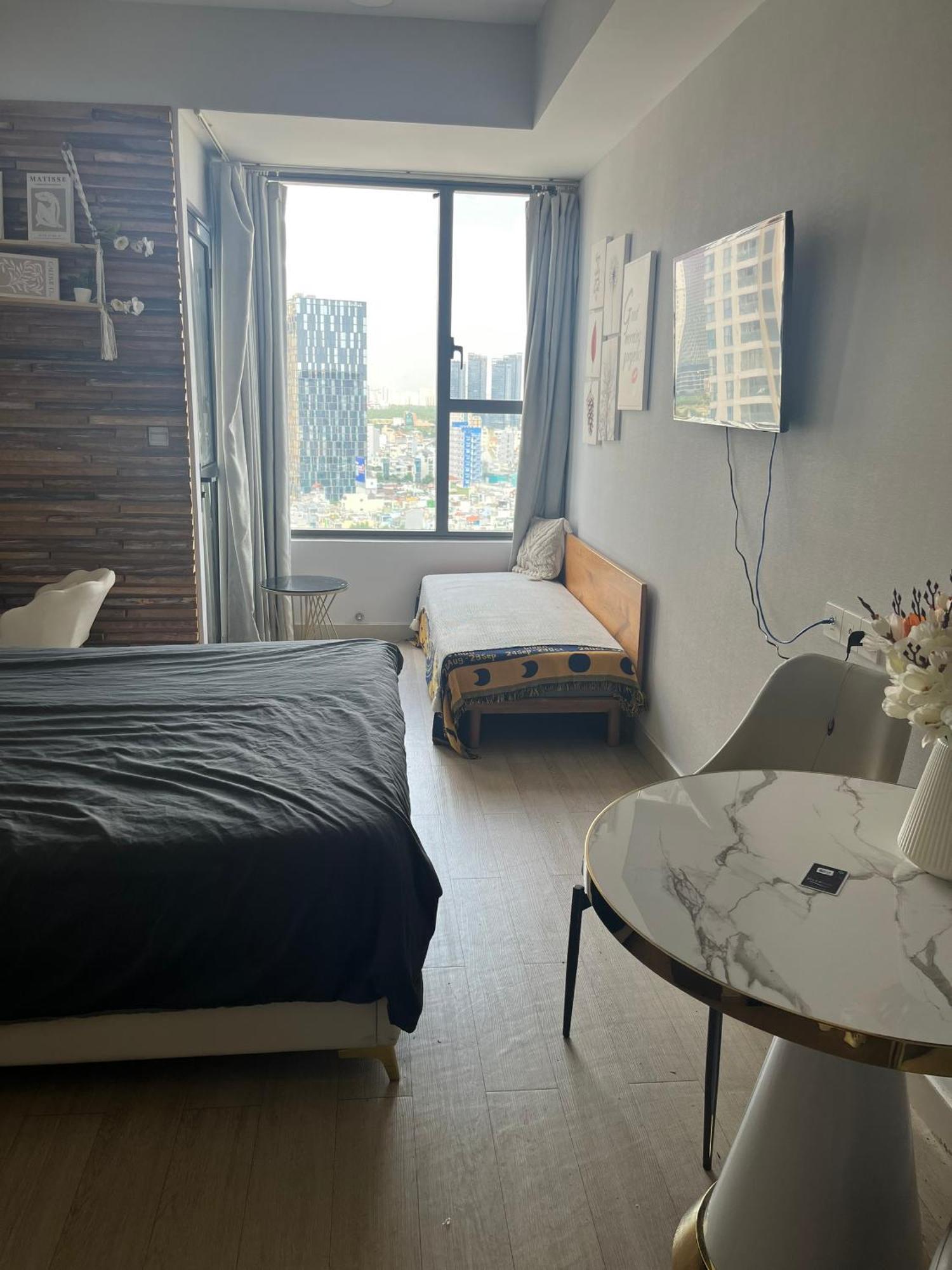 Double E Saigon Apartment In Rivergate Building Хошимін Екстер'єр фото