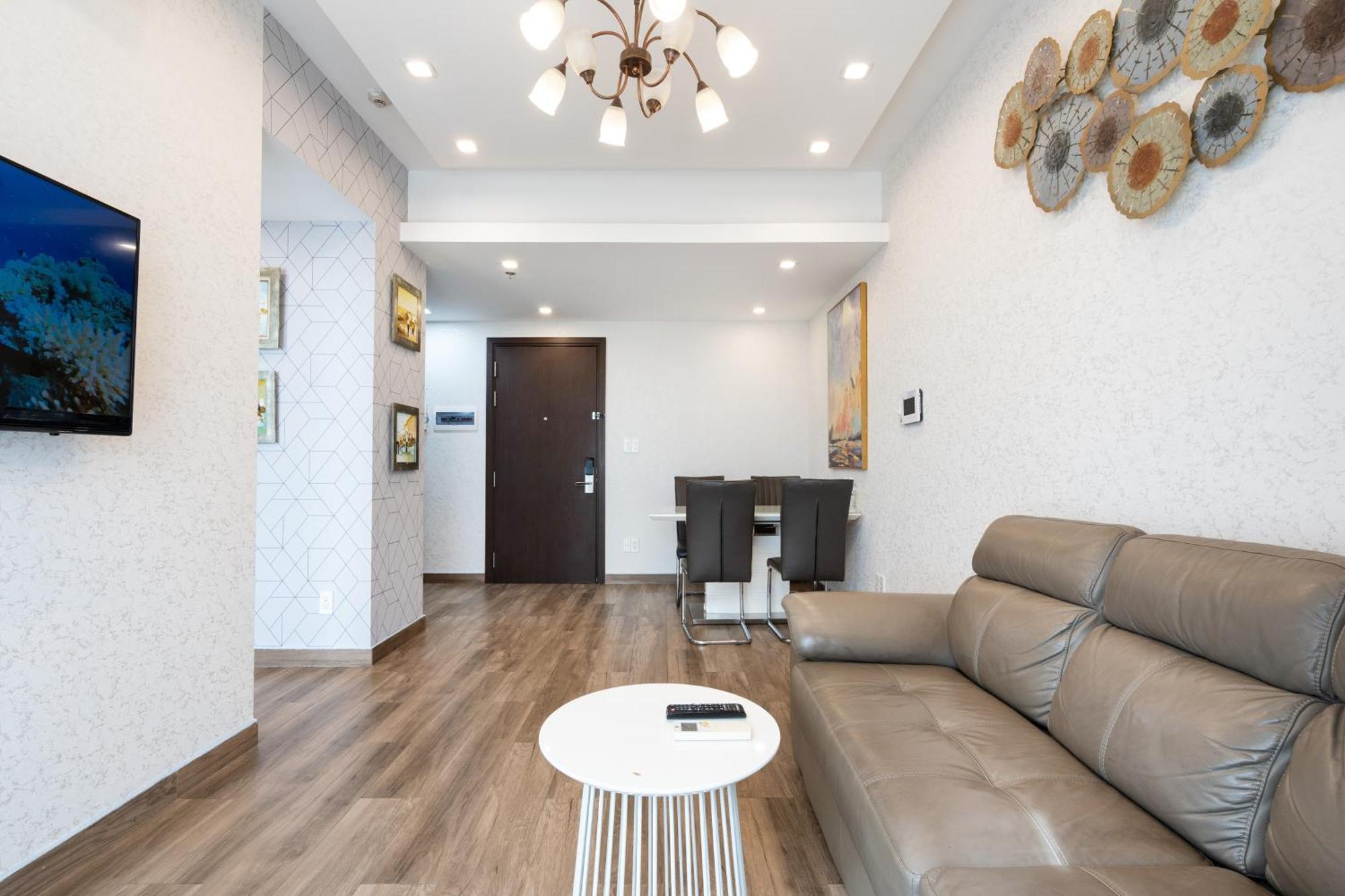 Double E Saigon Apartment In Rivergate Building Хошимін Екстер'єр фото