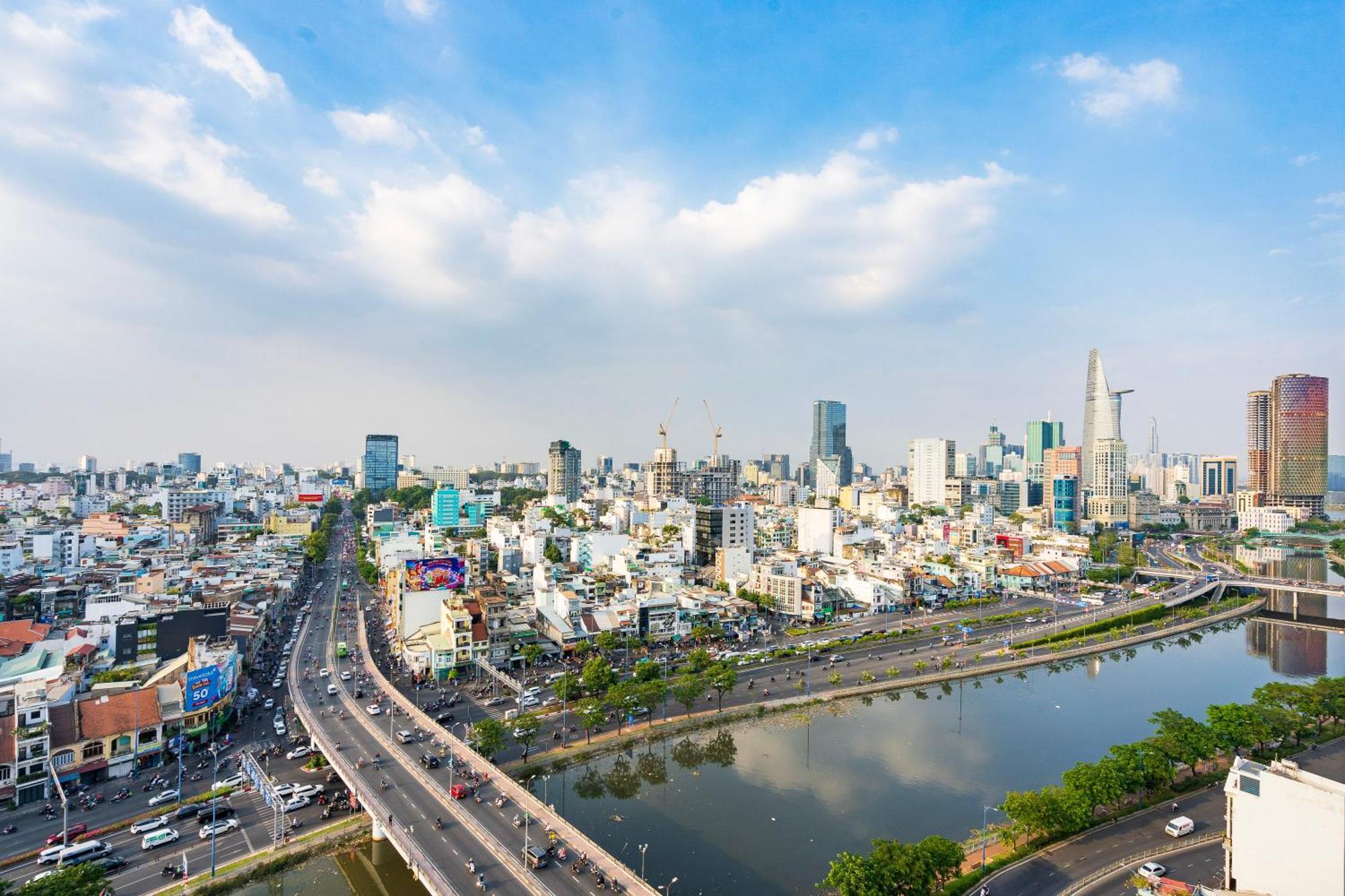 Double E Saigon Apartment In Rivergate Building Хошимін Екстер'єр фото