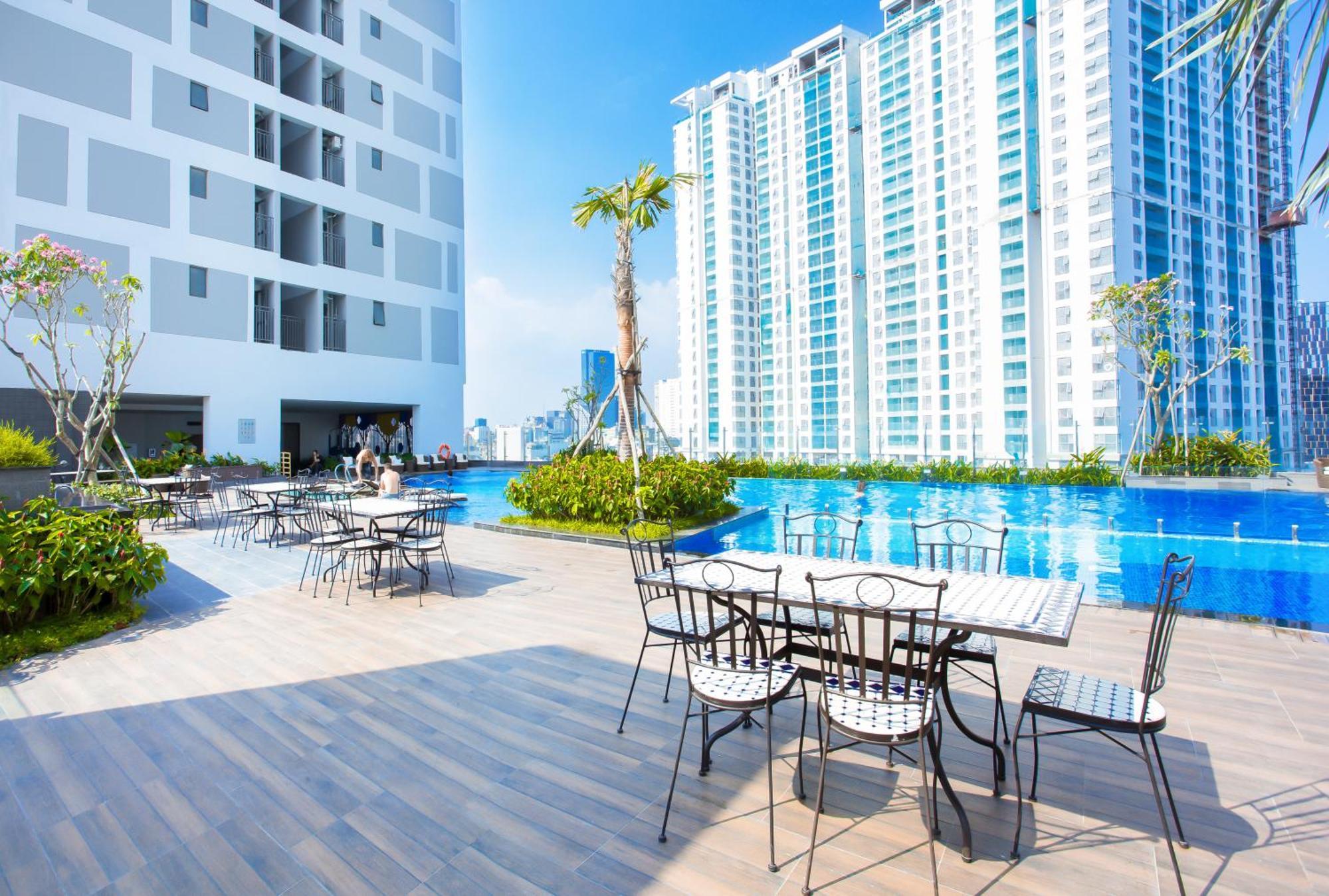Double E Saigon Apartment In Rivergate Building Хошимін Екстер'єр фото