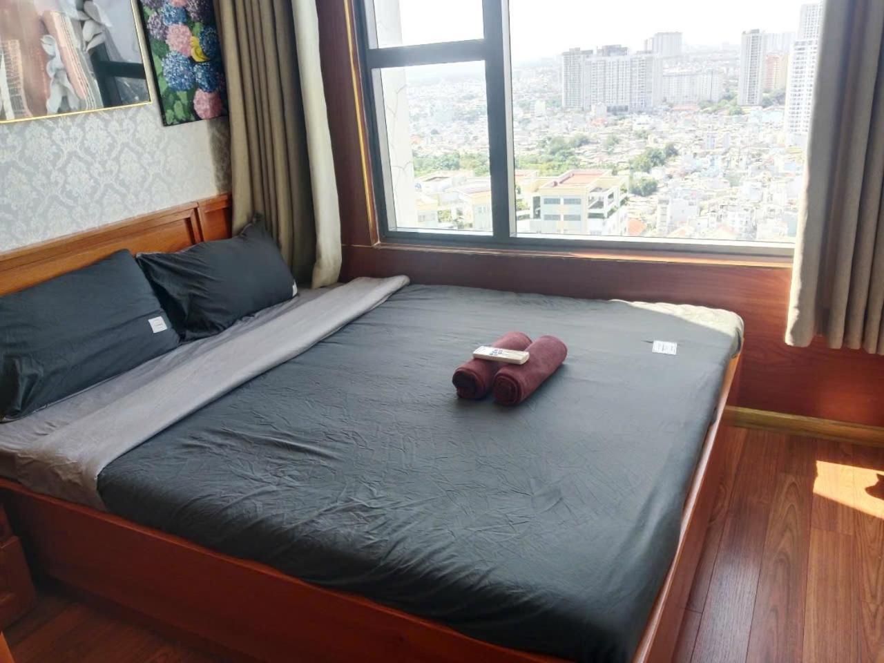 Double E Saigon Apartment In Rivergate Building Хошимін Екстер'єр фото